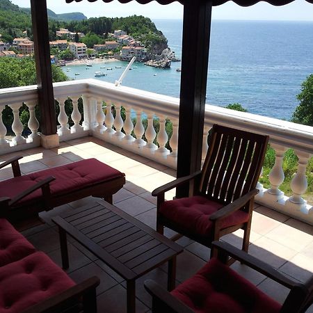 Villa Sara Guesthouse 斯韦蒂·斯特凡 外观 照片