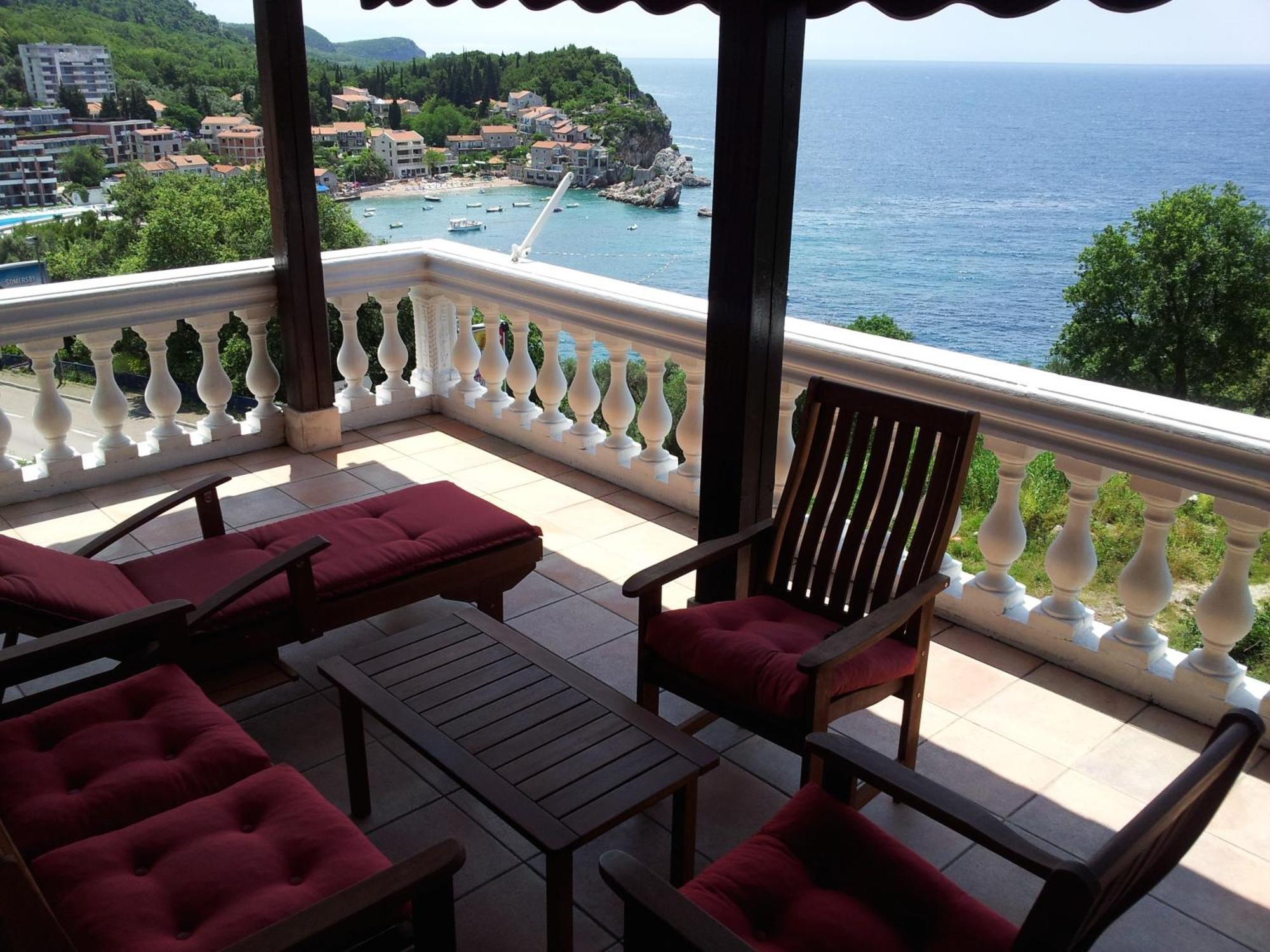 Villa Sara Guesthouse 斯韦蒂·斯特凡 外观 照片