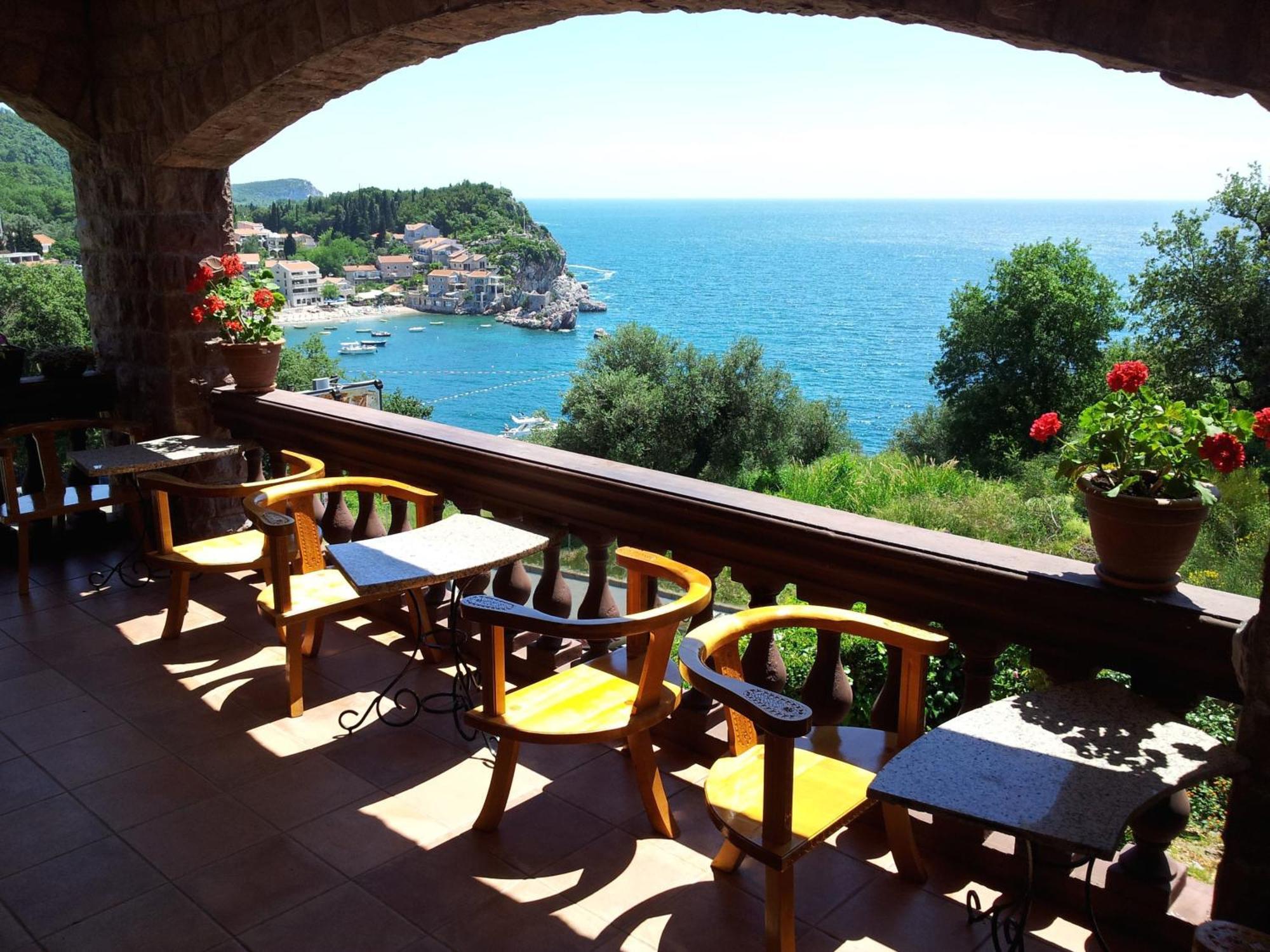Villa Sara Guesthouse 斯韦蒂·斯特凡 外观 照片