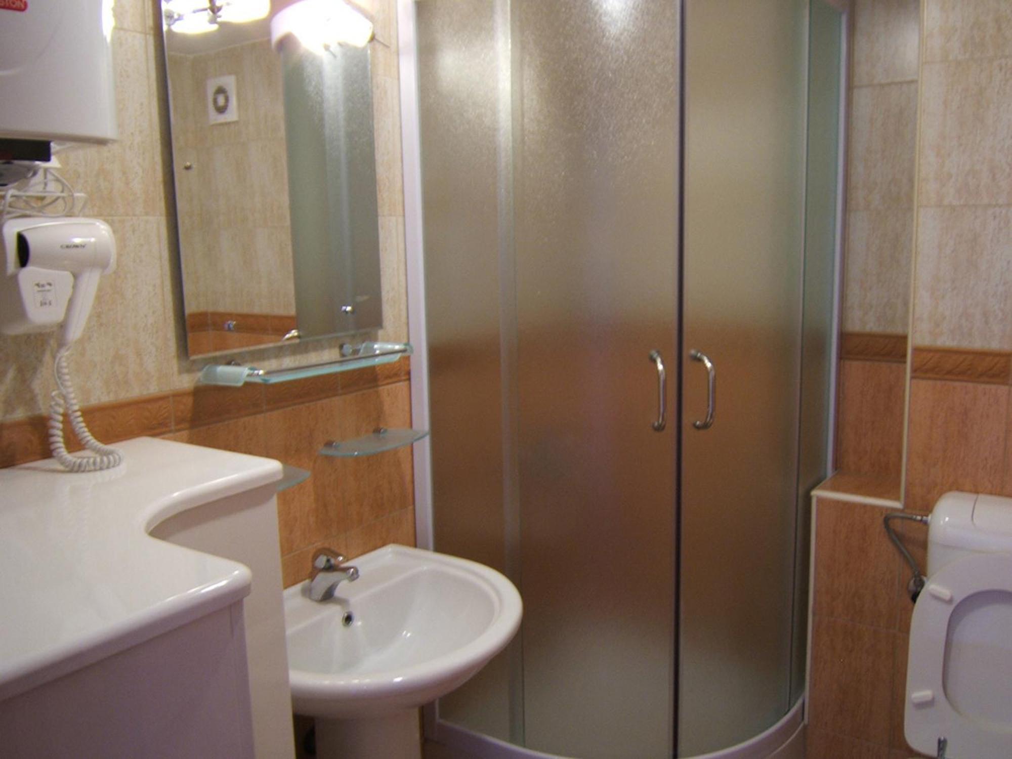 Villa Sara Guesthouse 斯韦蒂·斯特凡 客房 照片