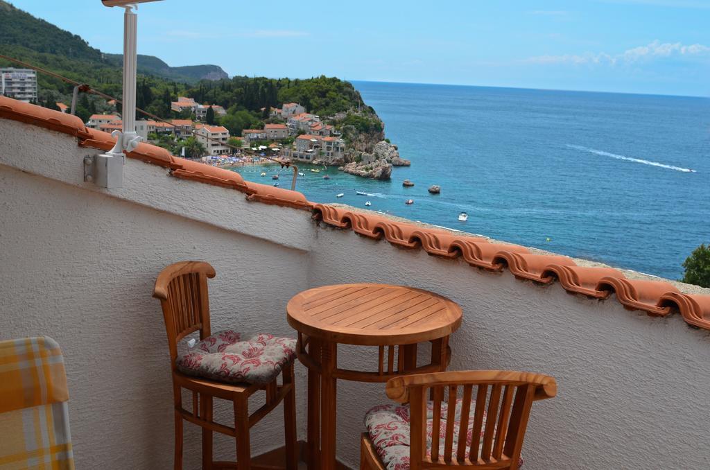 Villa Sara Guesthouse 斯韦蒂·斯特凡 外观 照片