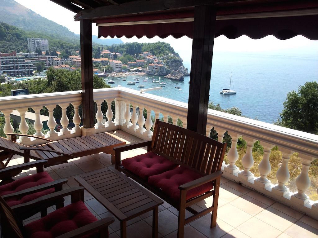 Villa Sara Guesthouse 斯韦蒂·斯特凡 外观 照片